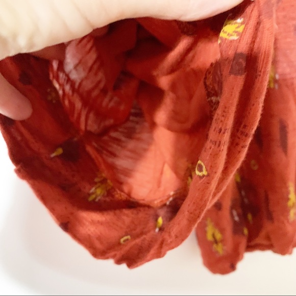 Lucky Brand Boho Print Viscose Blouse Scoop Neckline 3/4 Bell Sleeves Buttons - Picture 6 of 13